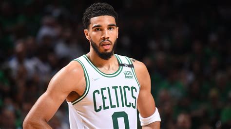 jayson tatum personal life.